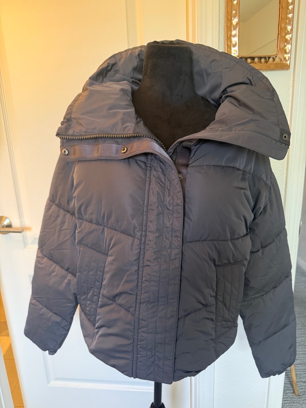 Alp-N-Rock Women’s Peak Puffer II Jacket - Gray - Alp N Rock NWT